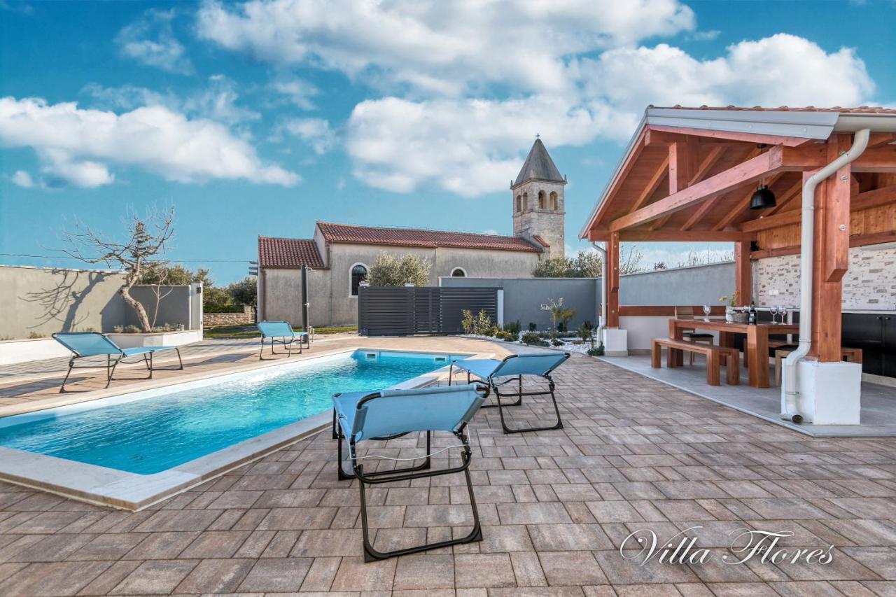 Villa Flores Kavran ภายนอก รูปภาพ